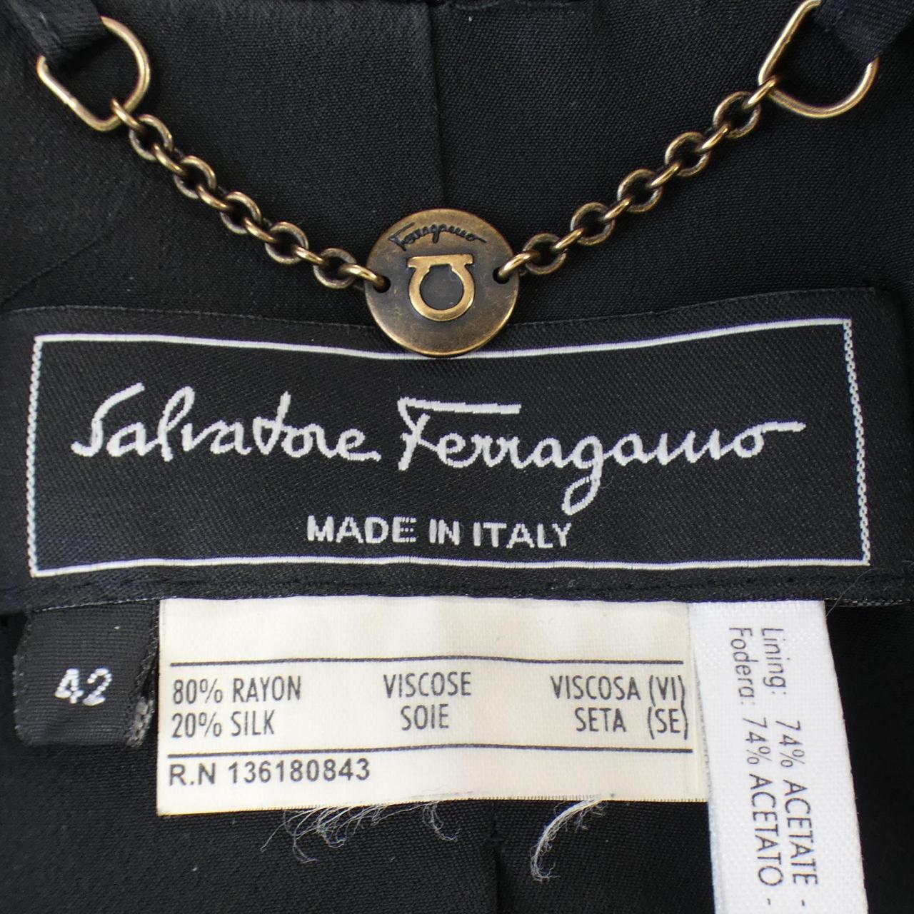 サルヴァトーレフェラガモ SALVATORE FERRAGAMO ジャケット