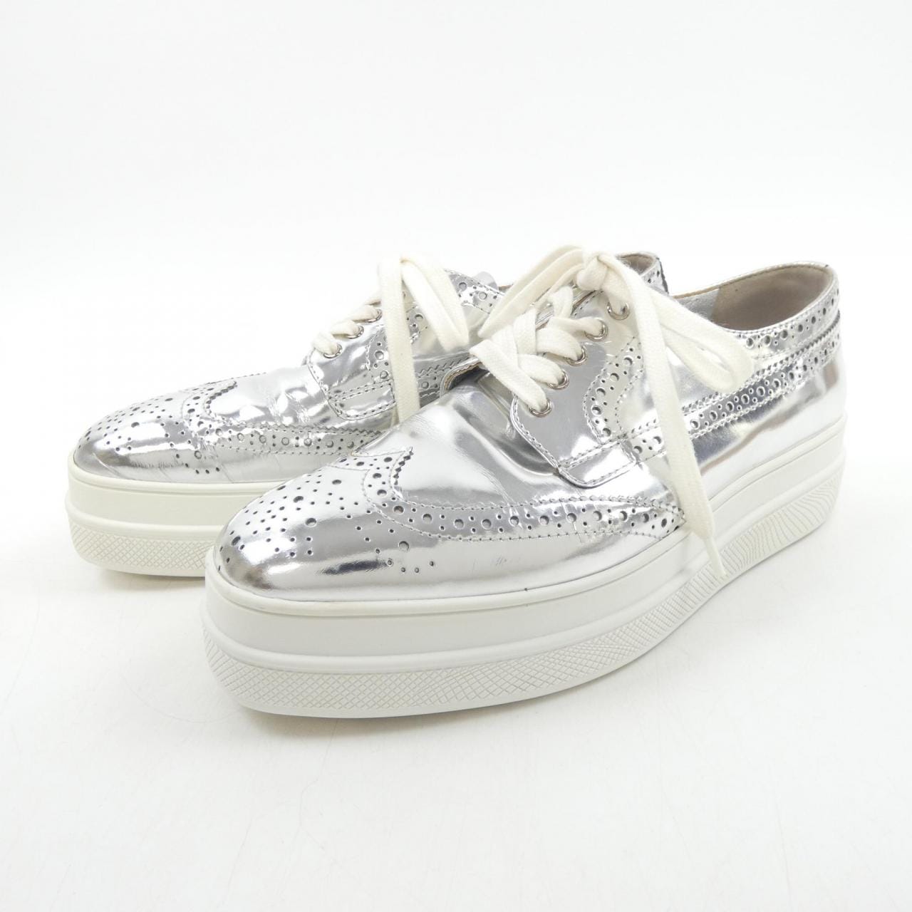 プラダ PRADA スニーカー