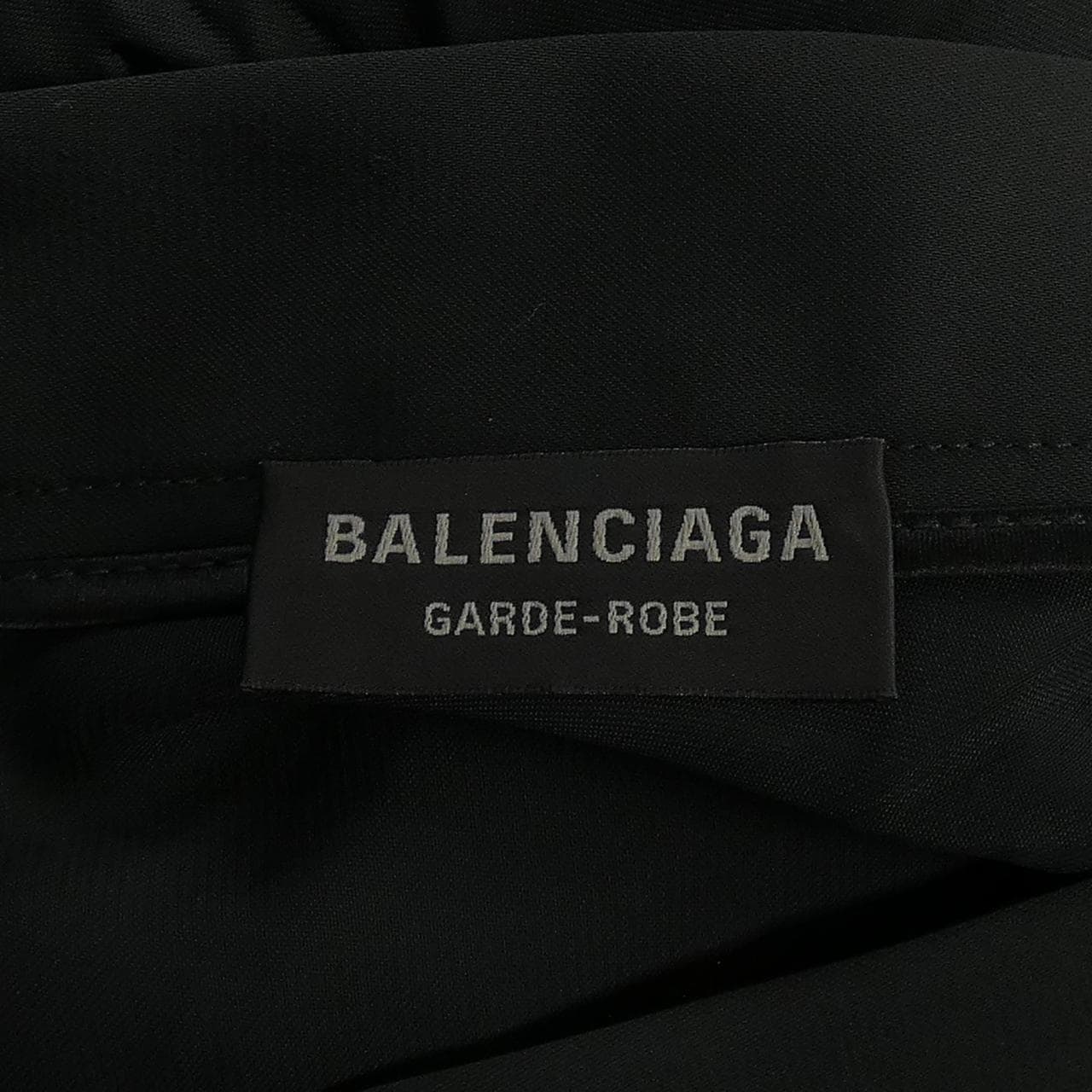 バレンシアガ BALENCIAGA 814144 TKN01 スカート