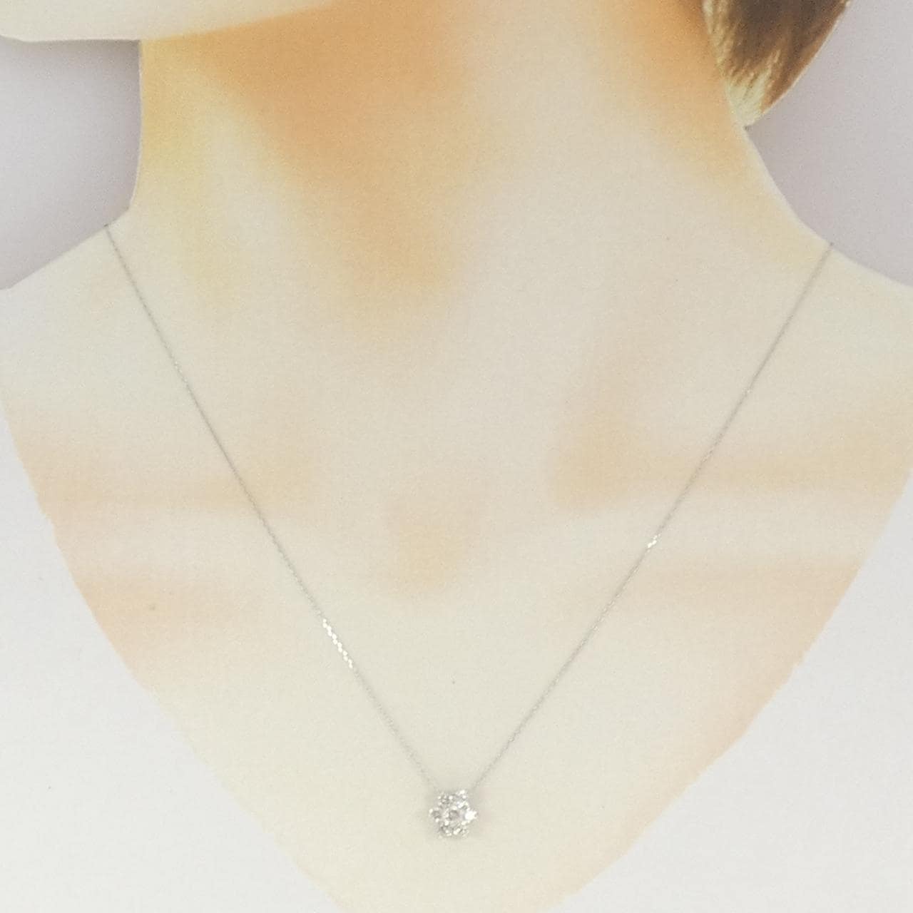 K18WG フラワー ダイヤモンド ネックレス 0.50CT