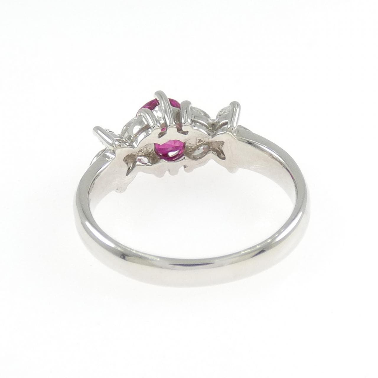 PT900 ルビー リング 0.99CT