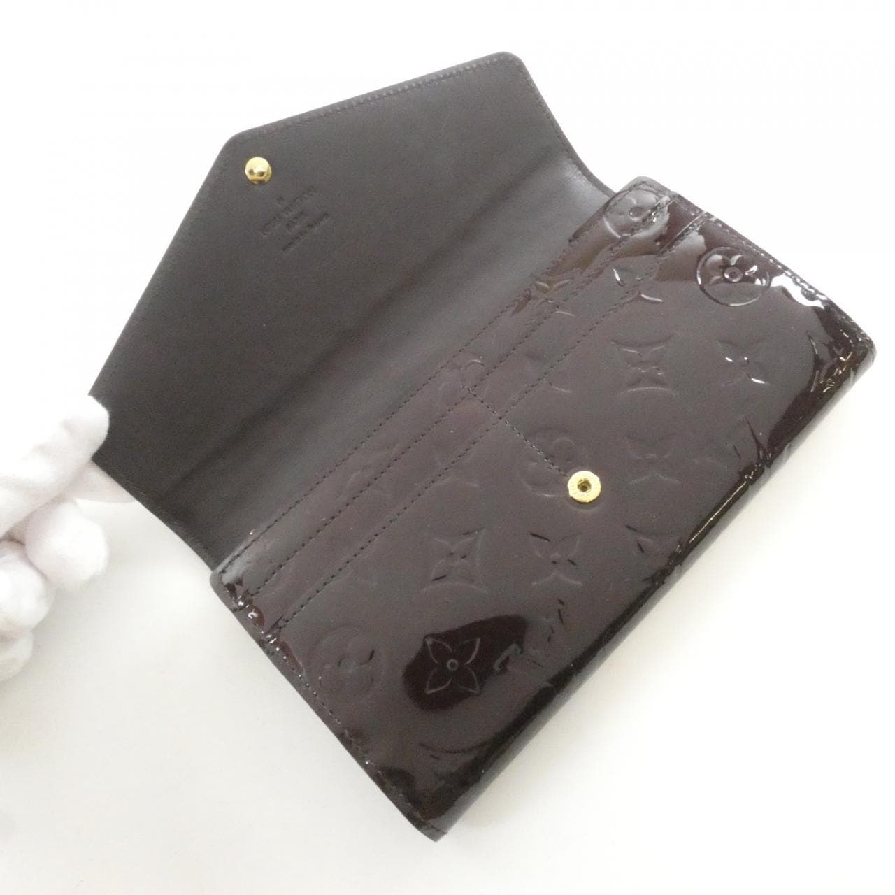 ルイヴィトン ヴェルニ ポルトフォイユ サラ M90152 財布