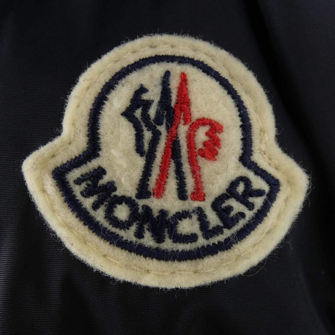 モンクレール MONCLER ダウンコート