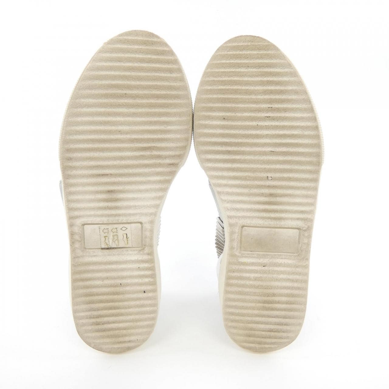 トーガ TOGA 0920G サンダル