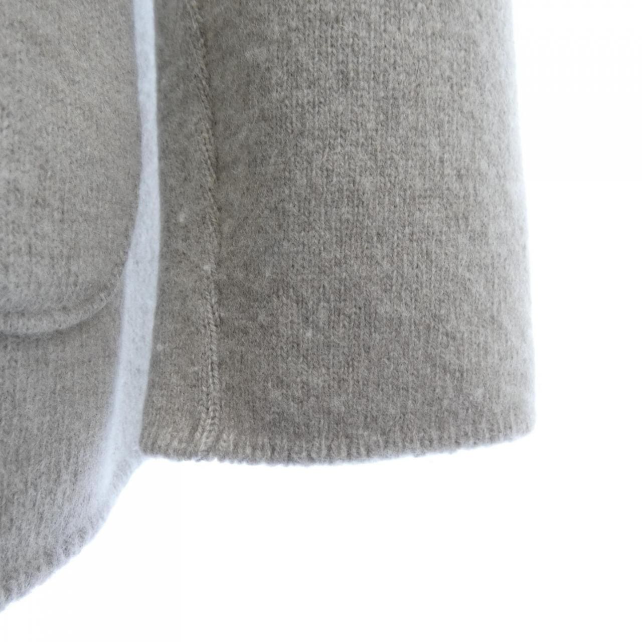 ウノピュウノウグァーレトレ 1 piu 1 uguale 3 ジャケット