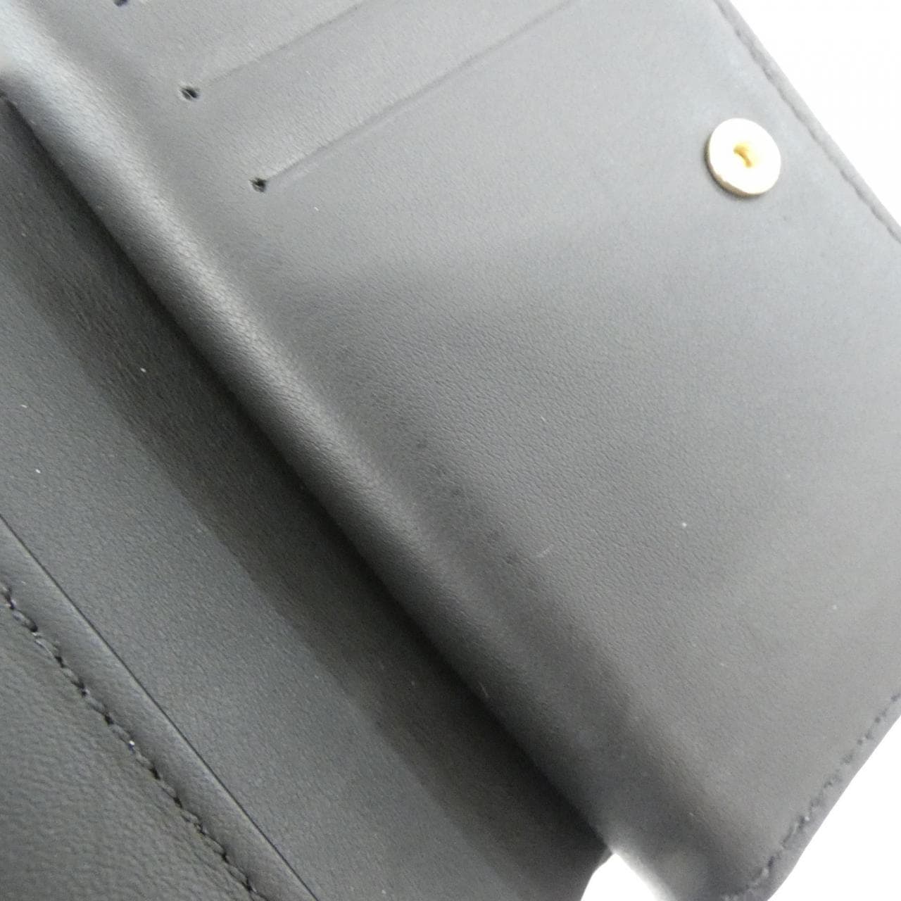 ルイヴィトン クッサン ポルトフォイユ ルー M81599 財布