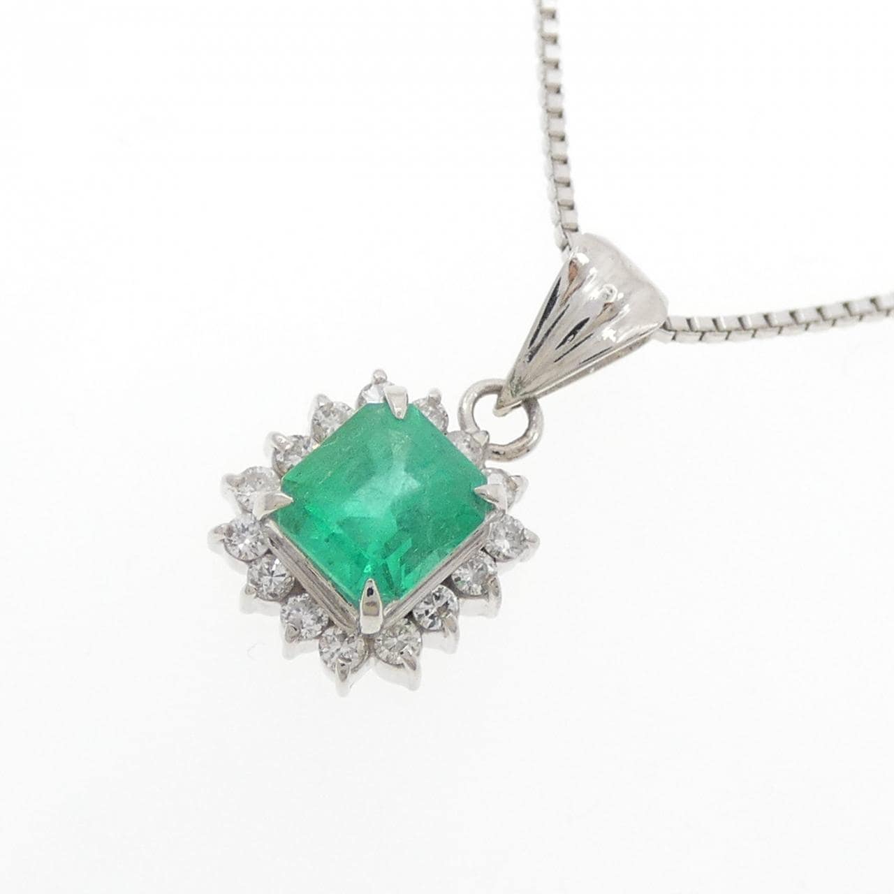PT900/PT850 エメラルド ネックレス 0.69CT