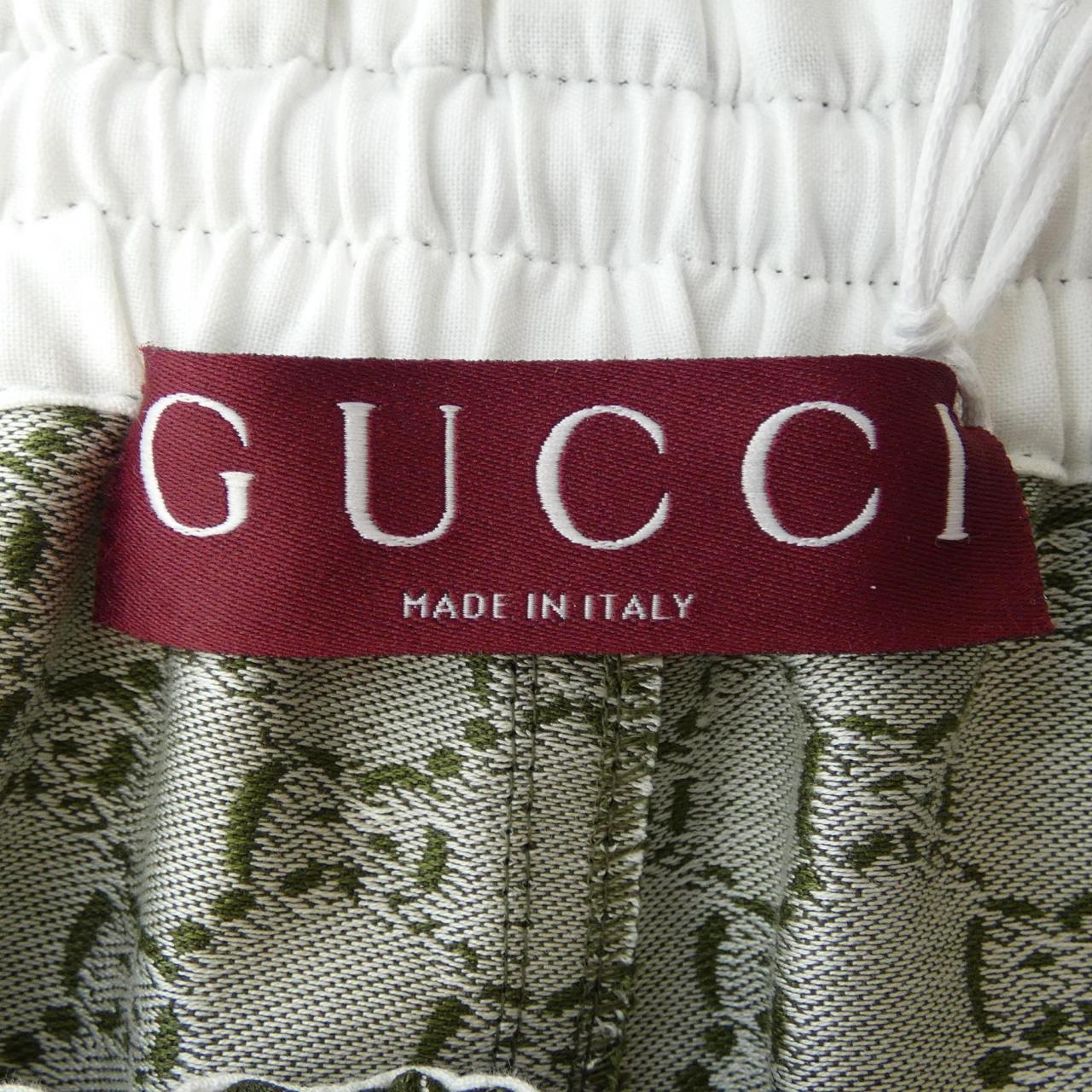 グッチ GUCCI 804980 ZAR26 ショートパンツ