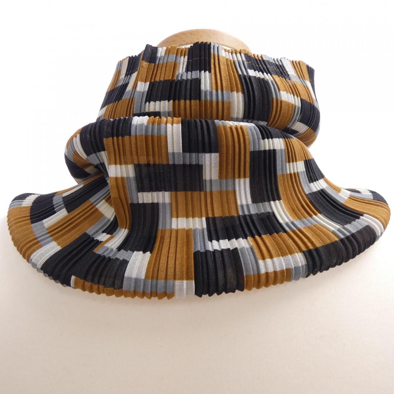 プリーツプリーズ PLEATS PLEASE PP72-AD321 MUFFLER