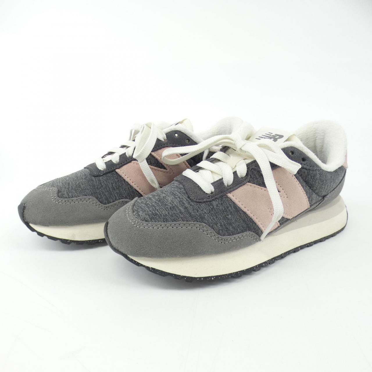 ニューバランス NEW BALANCE スニーカー