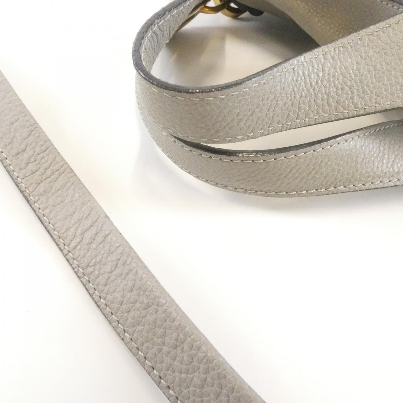 クロエ パラティ 8HS891 043 バッグ