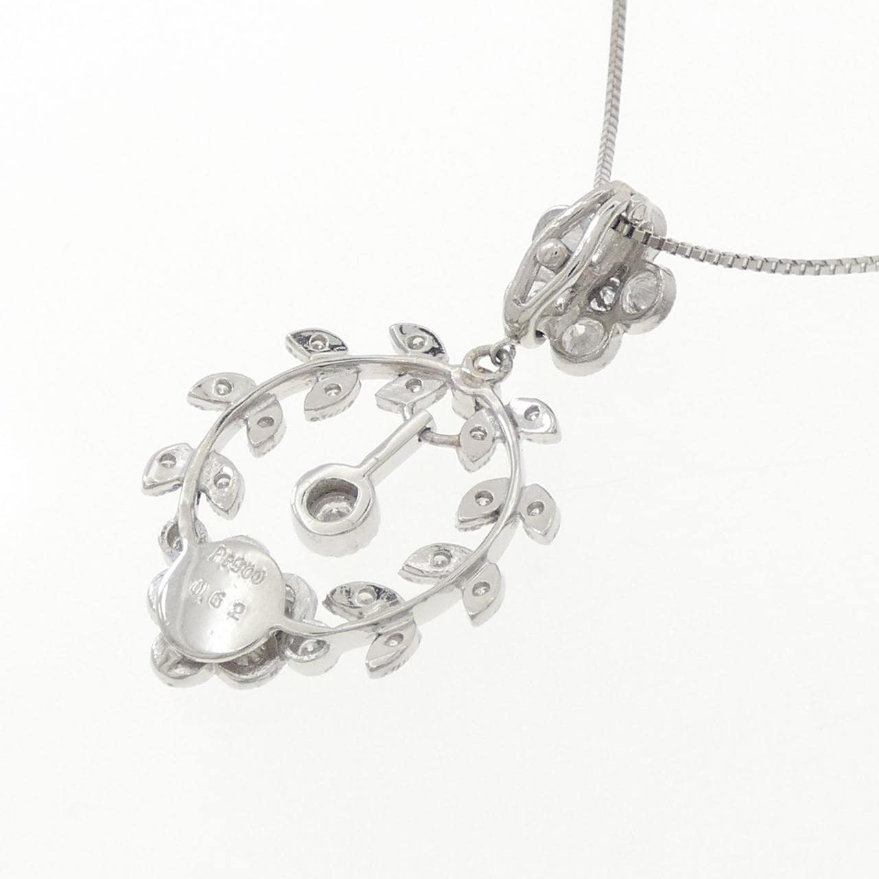 PT900/PT850 フラワー ダイヤモンド ネックレス 0.62CT