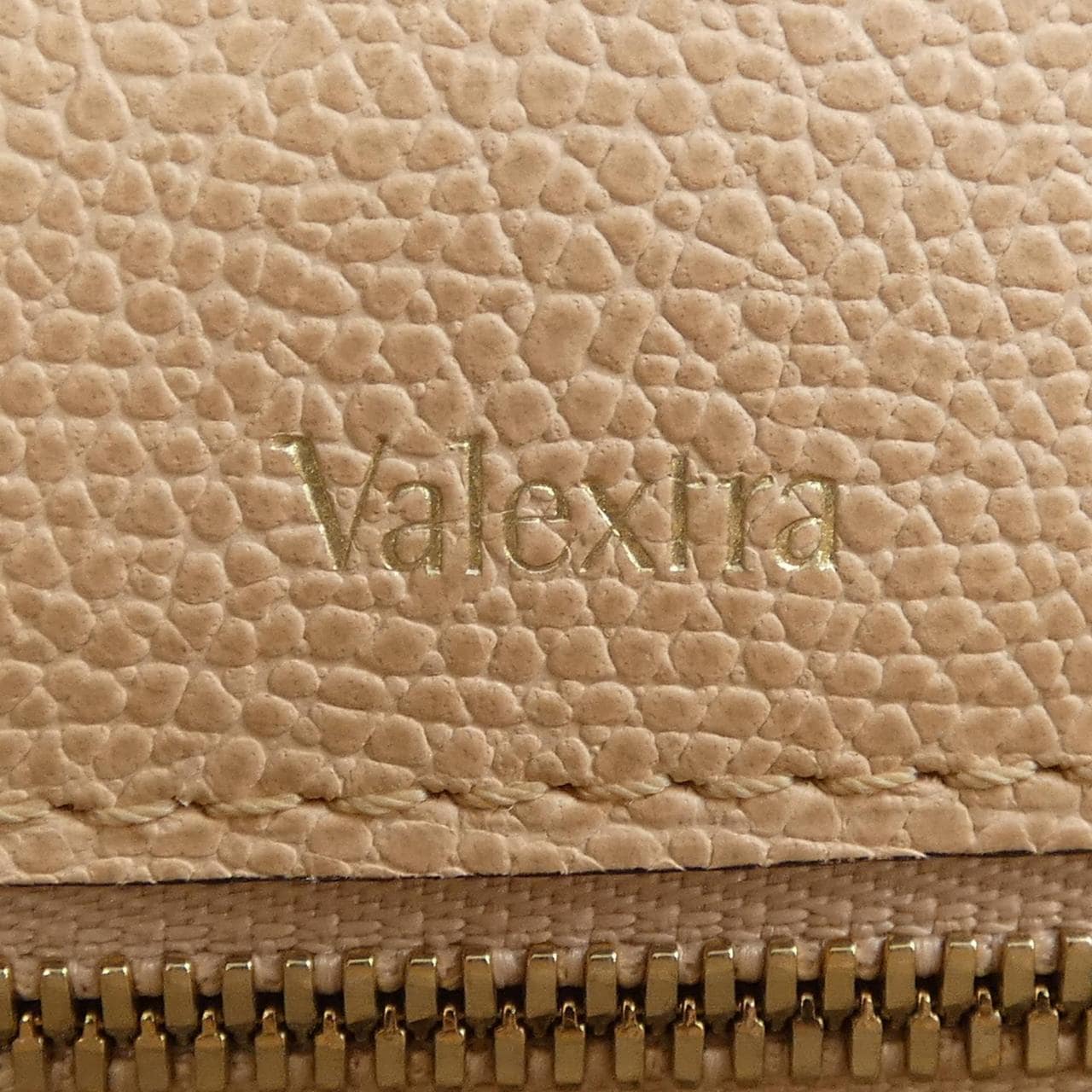 ヴァレクストラ VALEXTRA イジィデ ISIDE BAG