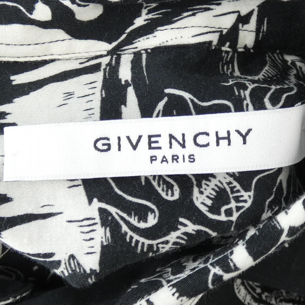 ジバンシー GIVENCHY BM609A11M9 Tシャツ