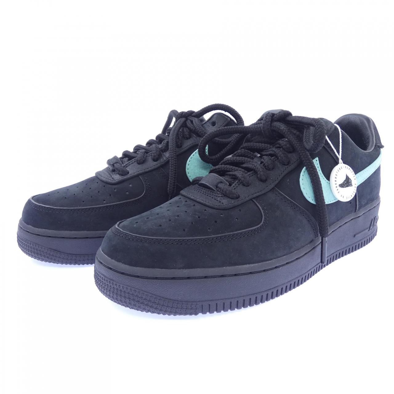 ナイキ NIKE DZ1382-001 TIFFANY スニーカー