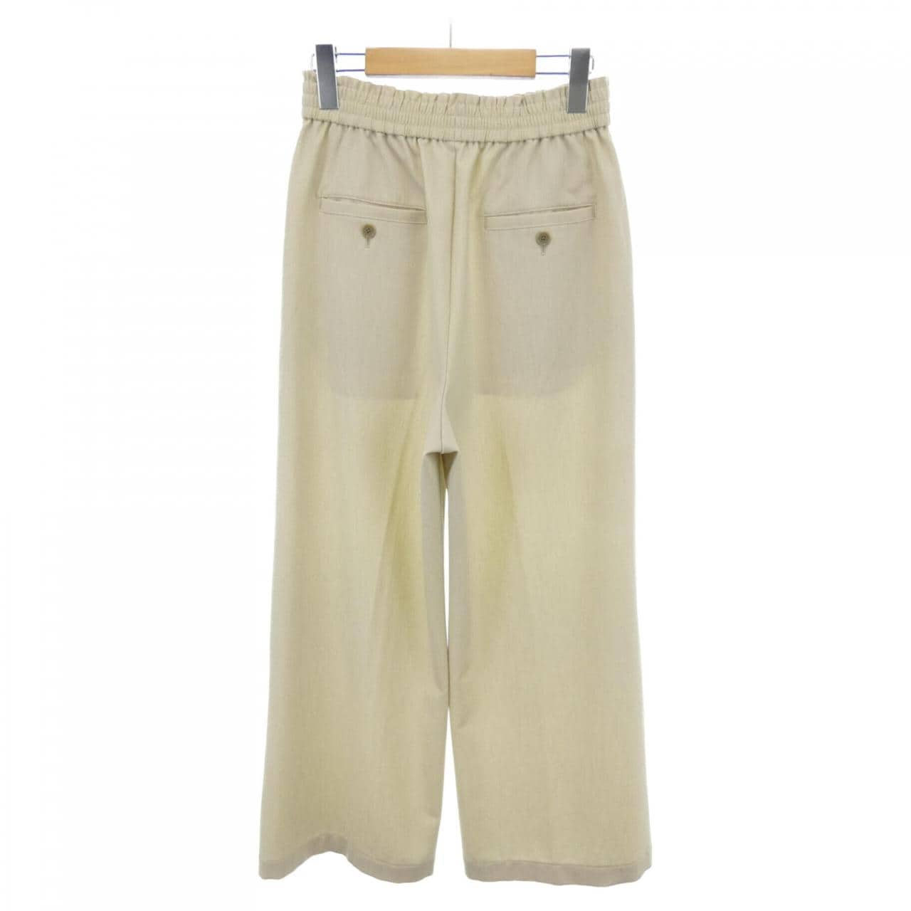 green label relaxing pants