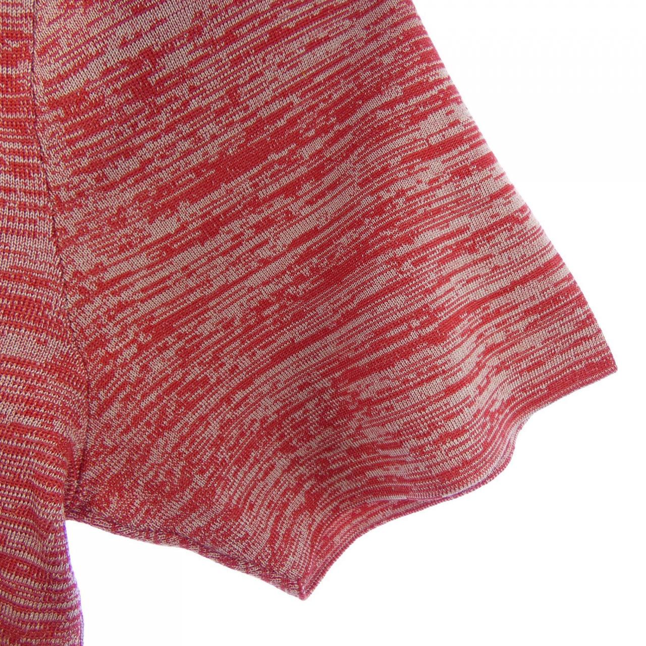 LOUIS VUITTON F9KS39OMV 上衣