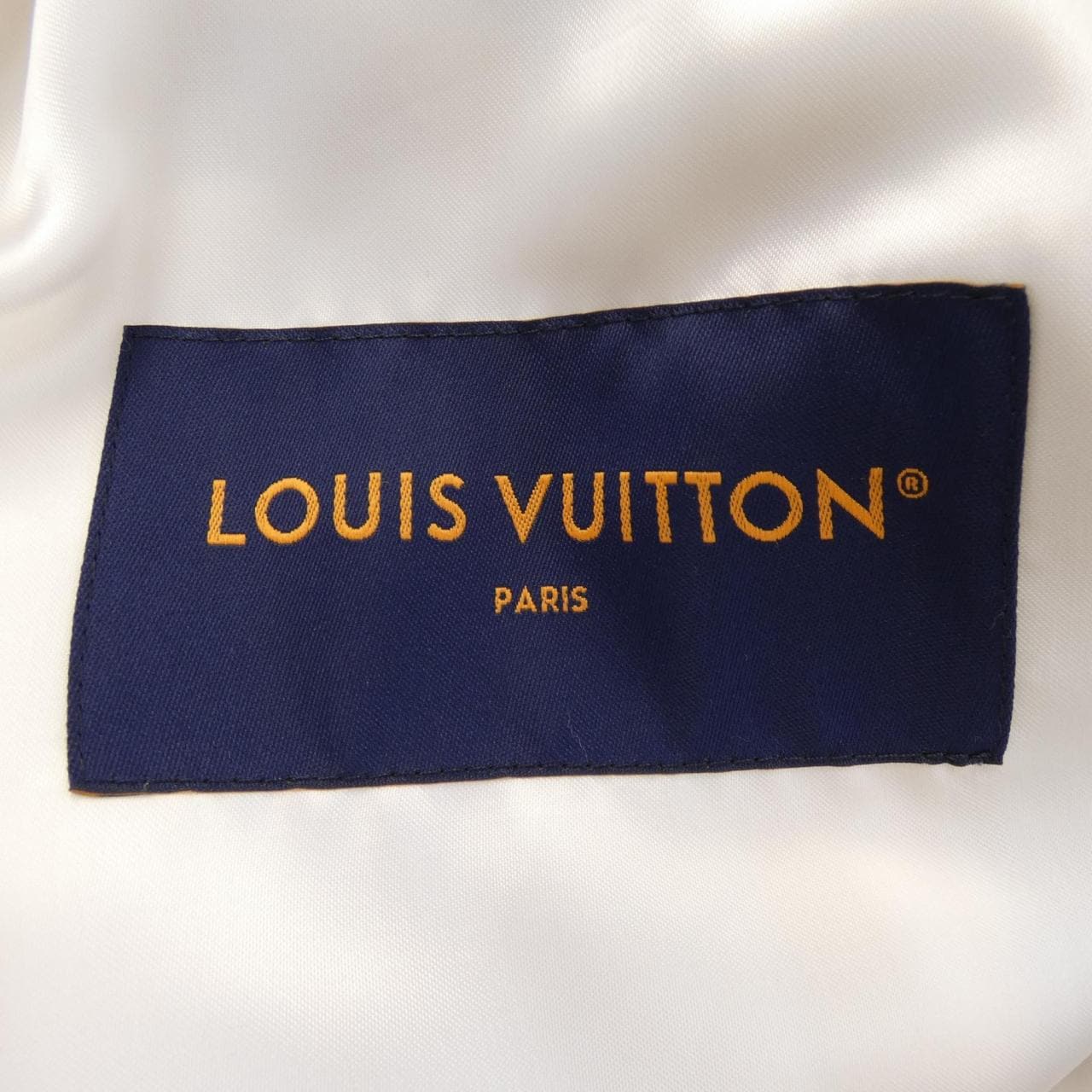 ルイヴィトン LOUIS VUITTON モノグラムサンドミンクジレ HPL12WAI9 ベスト