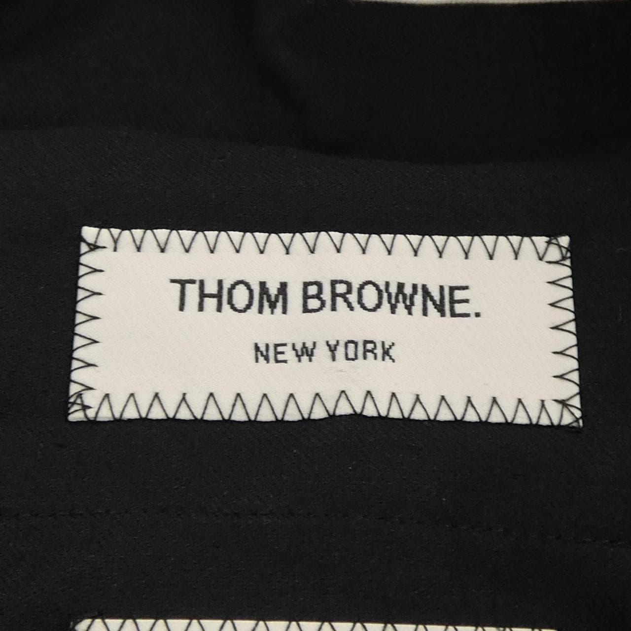 トムブラウン THOM BROWNE 4BAR MTT030A パンツ