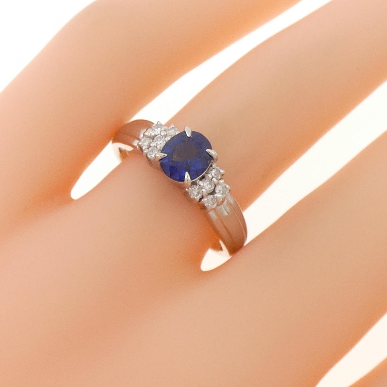 PT900 サファイヤ リング 0.80CT