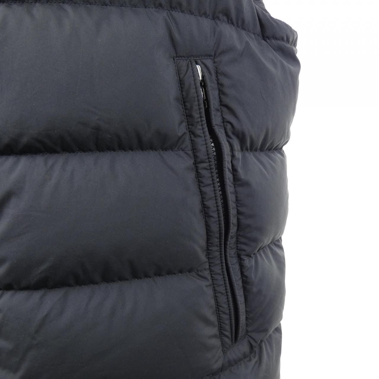モンクレール MONCLER CARDAMINE ダウンベスト
