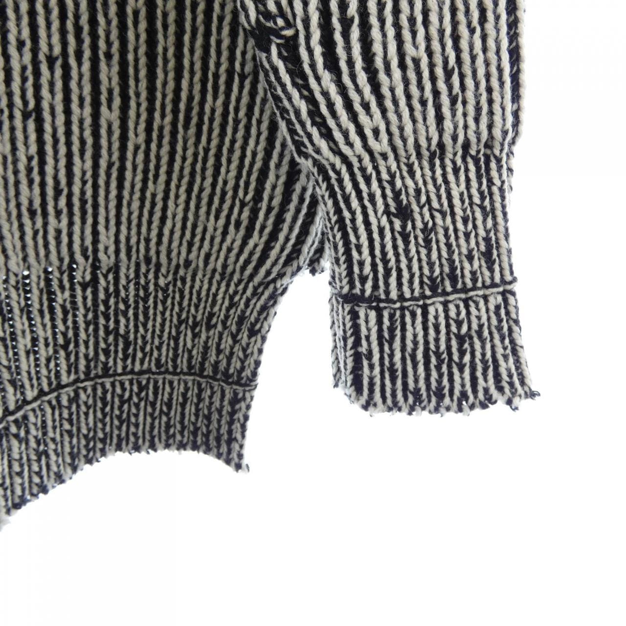 バレンシアガ BALENCIAGA 529209 T1474 ニット