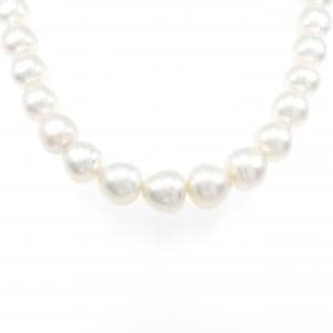 White Butterfly Pearl necklace