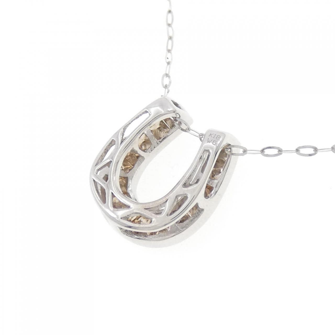 K18WG Horseshoe Diamond Necklace