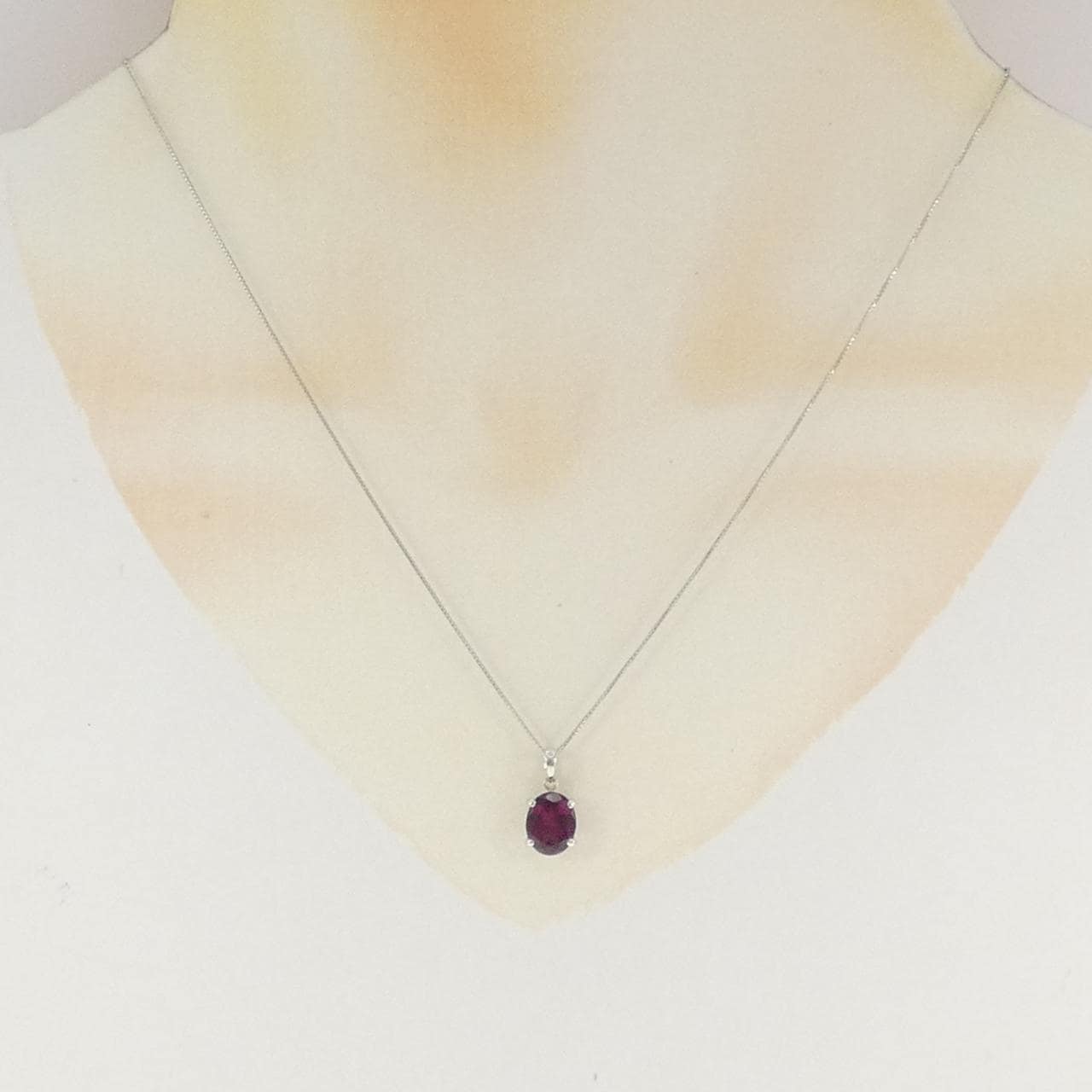 PT900/PT850 ガーネット ネックレス 1.69CT