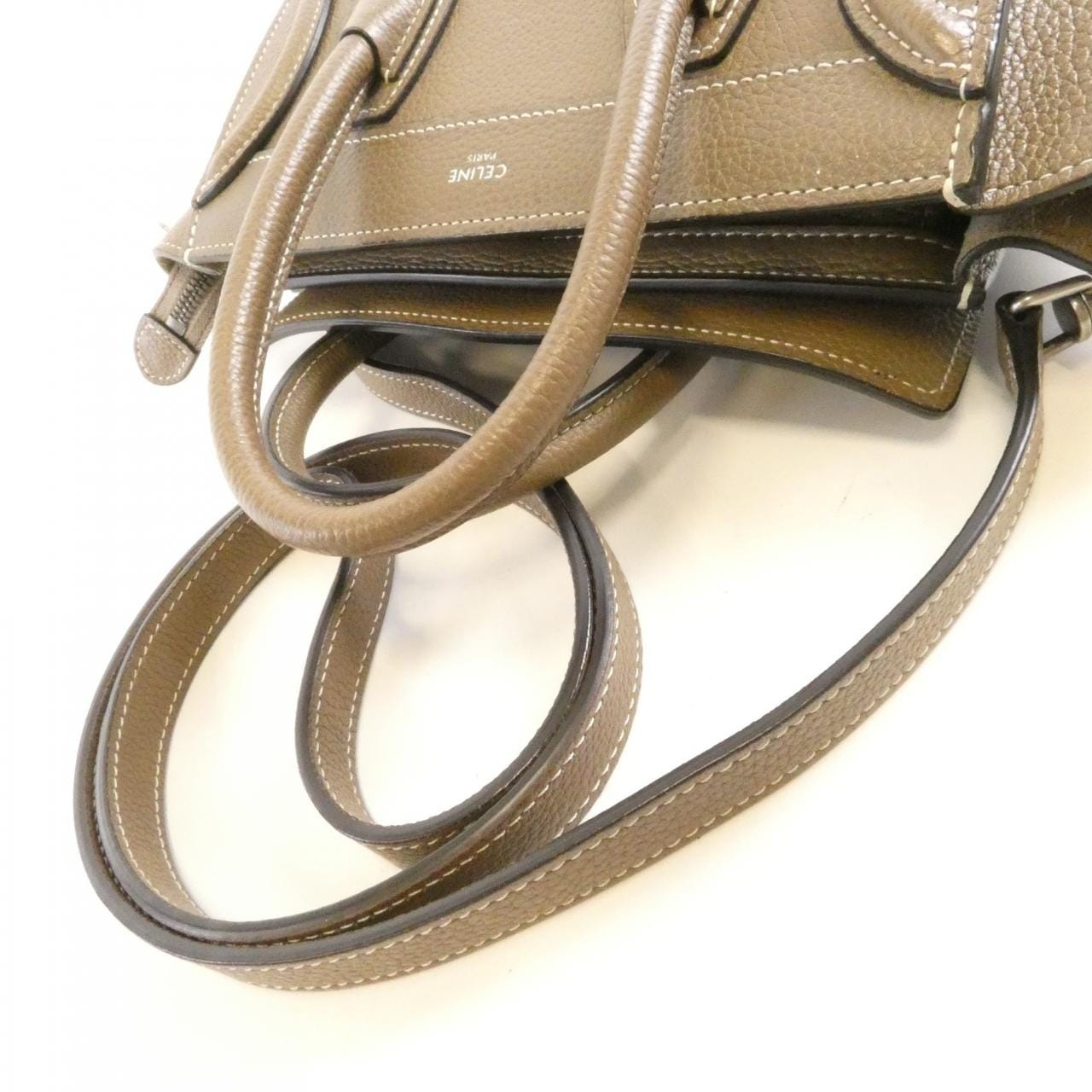 セリーヌ ラゲージ ナノ ショッパー 189243DRU バッグ