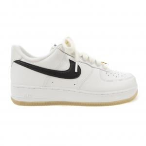 ナイキ NIKE DX2305-100 スニーカー