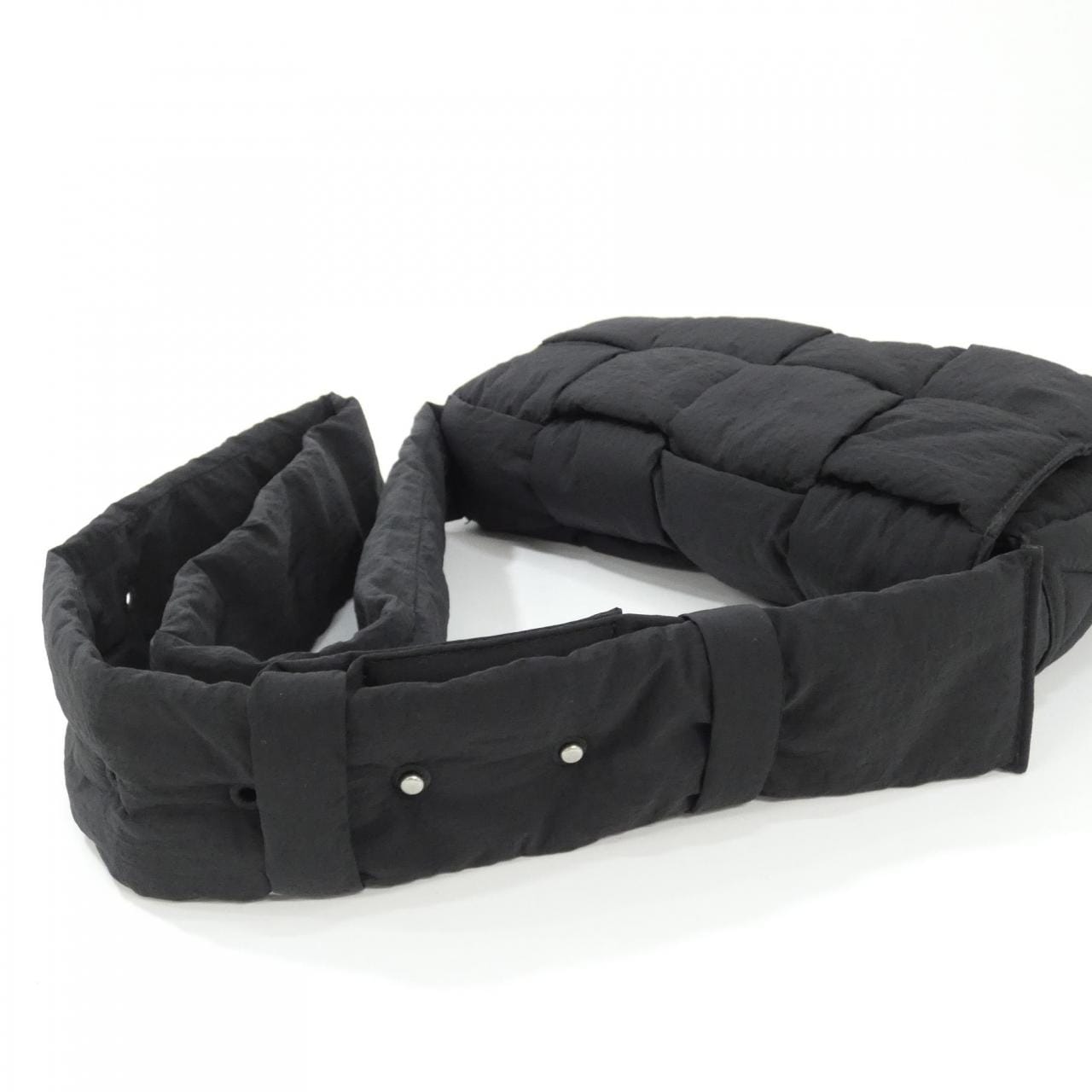 ボッテガヴェネタ 749878 VBO81 ショルダーバッグ