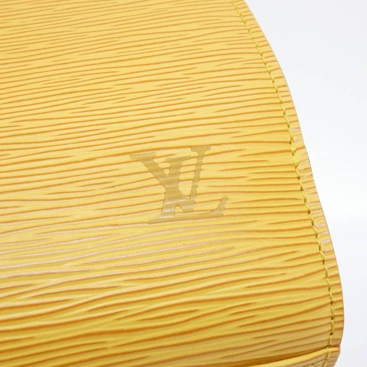 ルイヴィトン エピ ポンヌフ M52059 バッグ