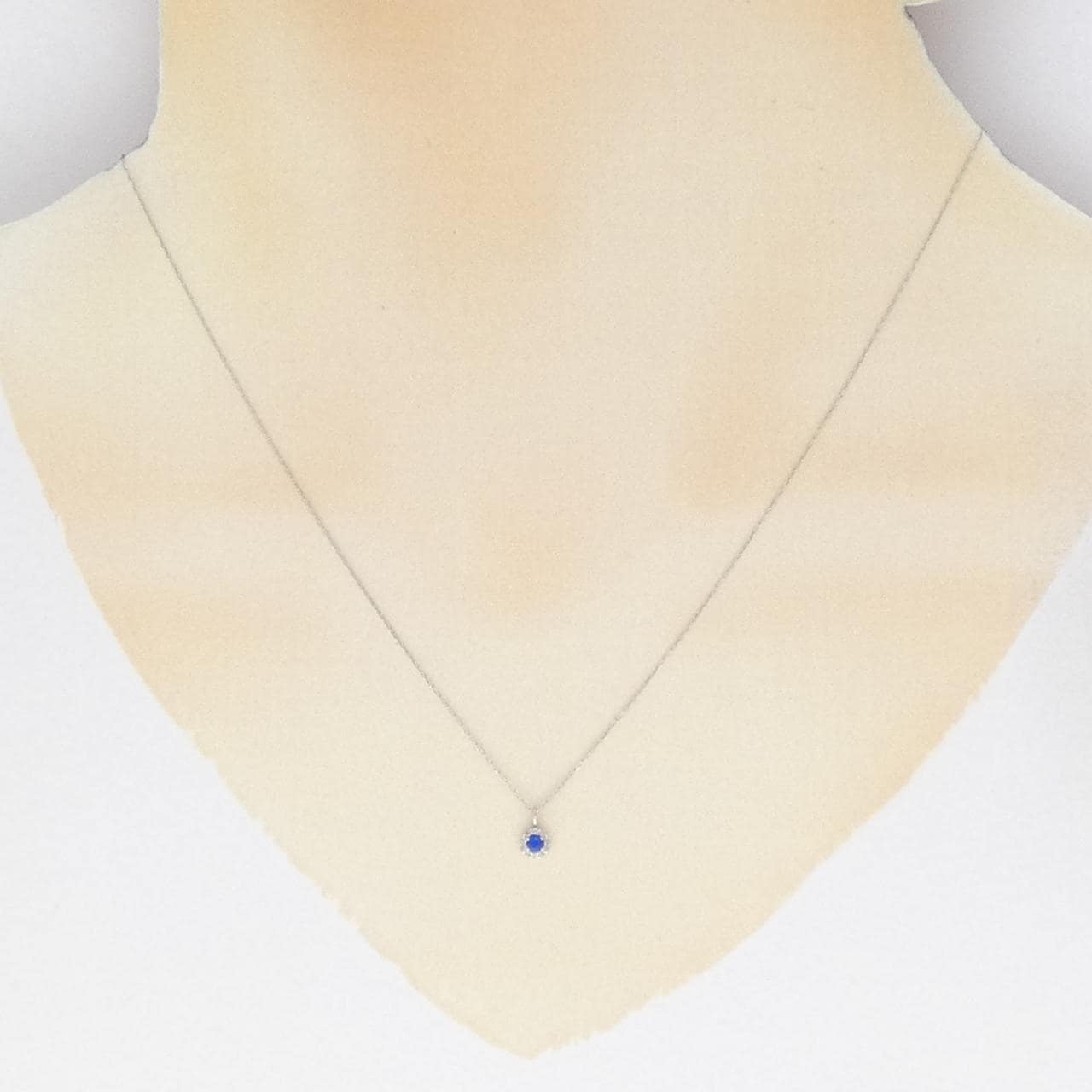 【新品】PT900 アウイナイト ネックレス 0.03CT