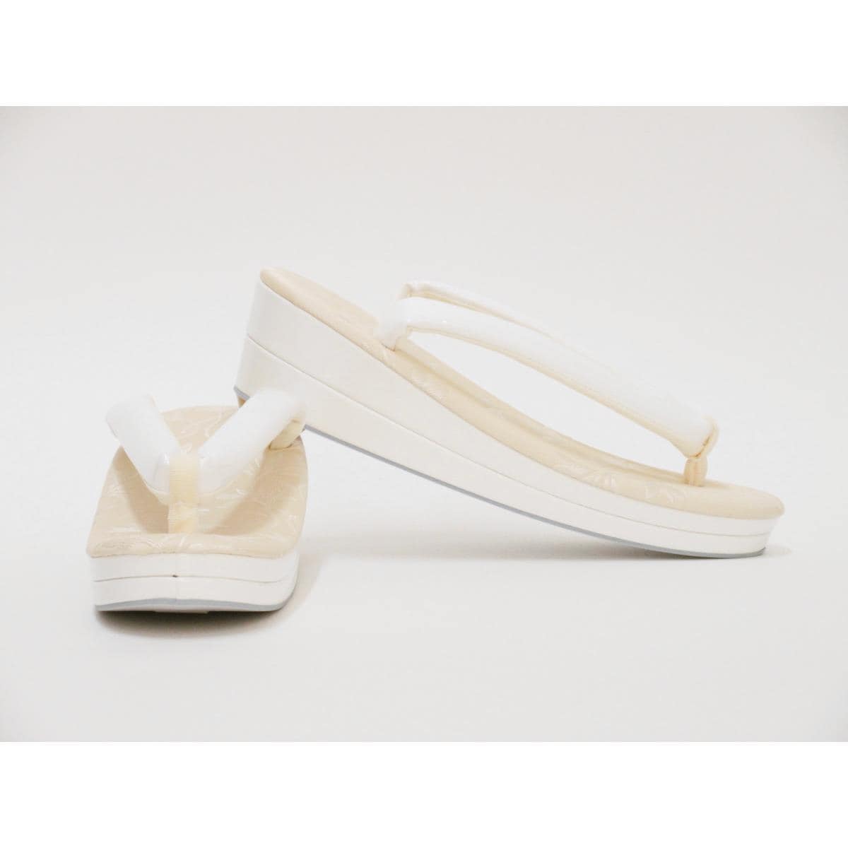 【新品】女草履　Ｍサイズ