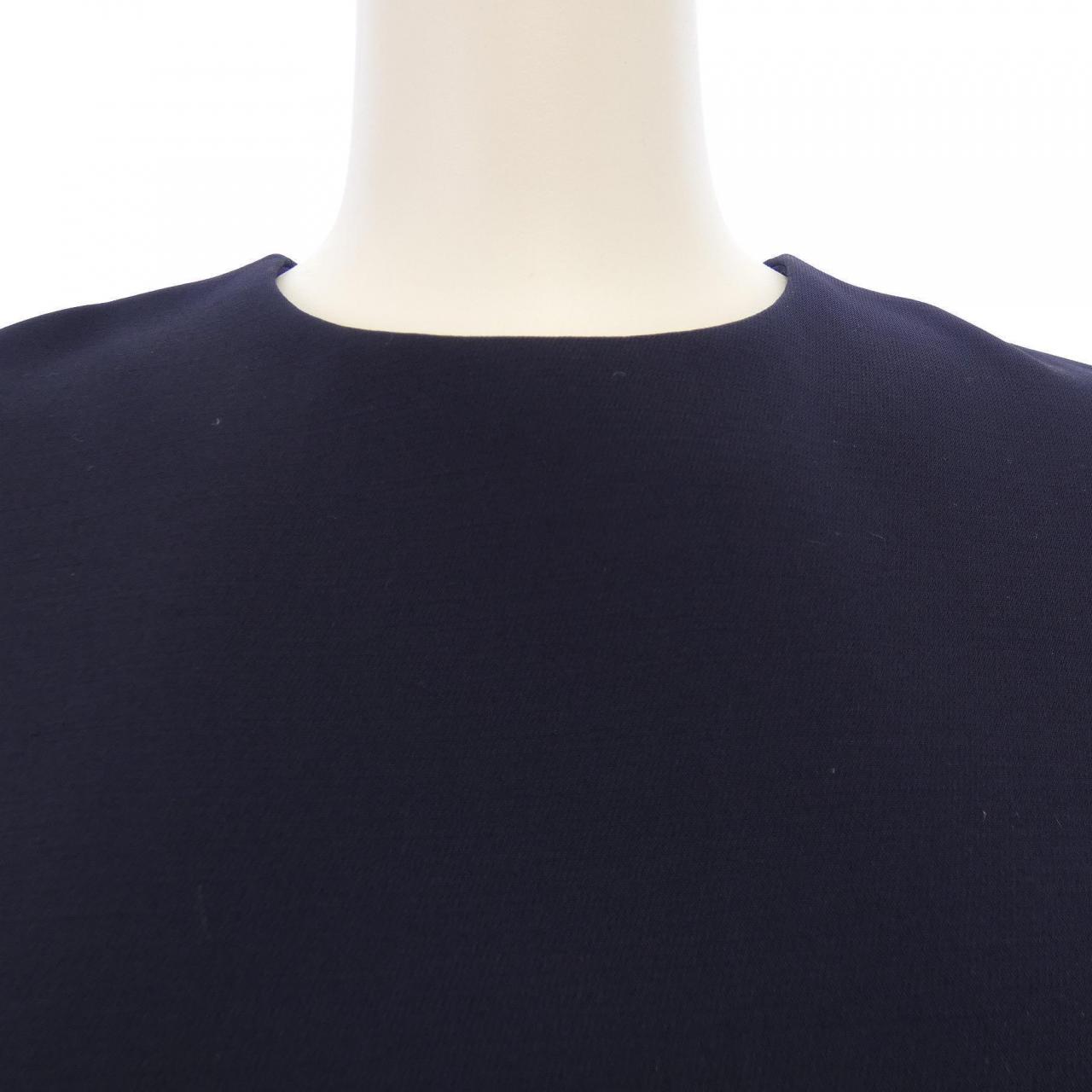 ルイヴィトン LOUIS VUITTON フィットアンドフレアマーチンゲール FMDR98HZM ワンピース