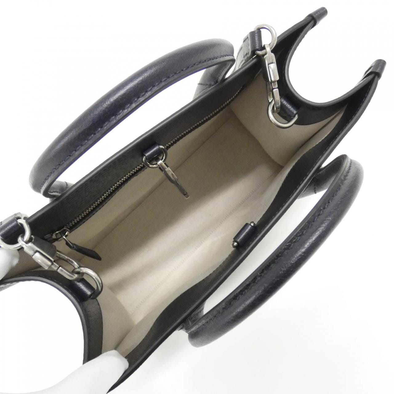 グッチ 659983 K9GSN バッグ