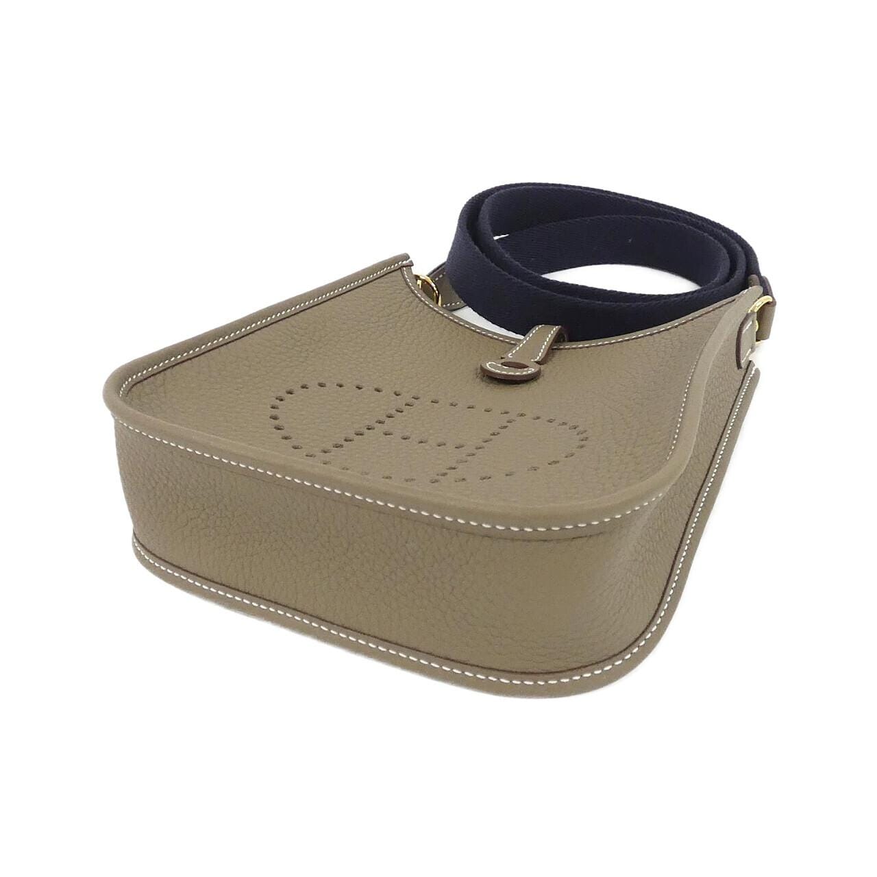 【未使用品】エルメス エヴリン アマゾン 16cm 069426CC ショルダーバッグ