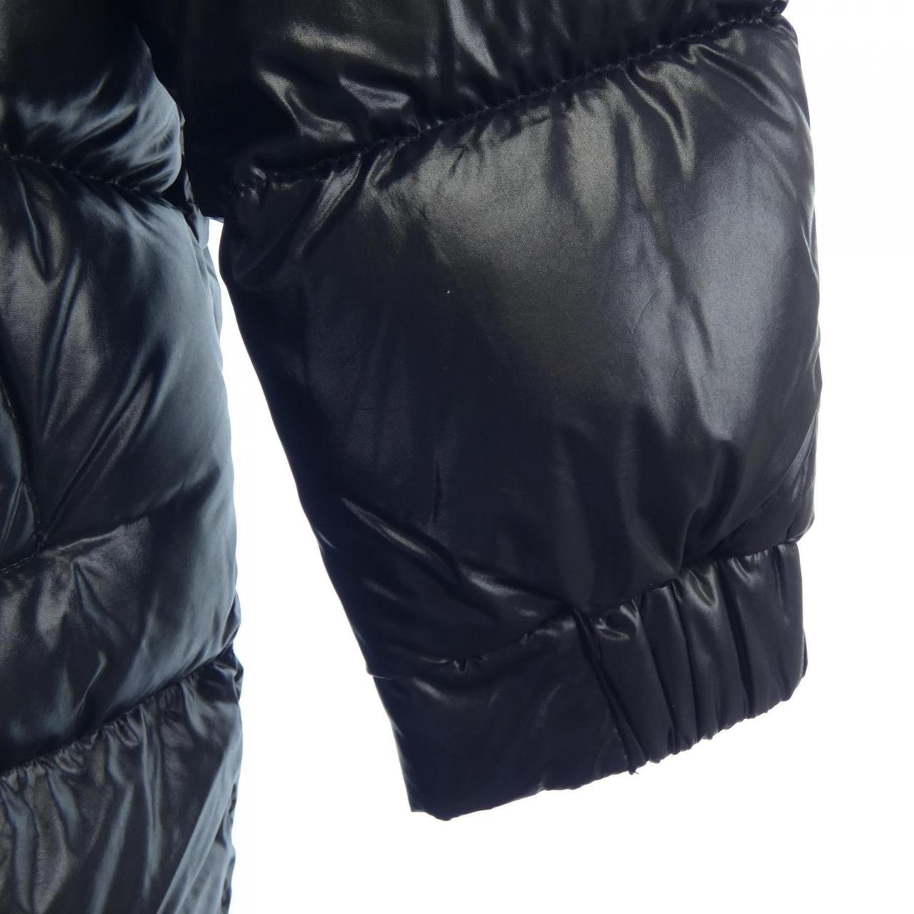 モンクレール MONCLER ダウンコート