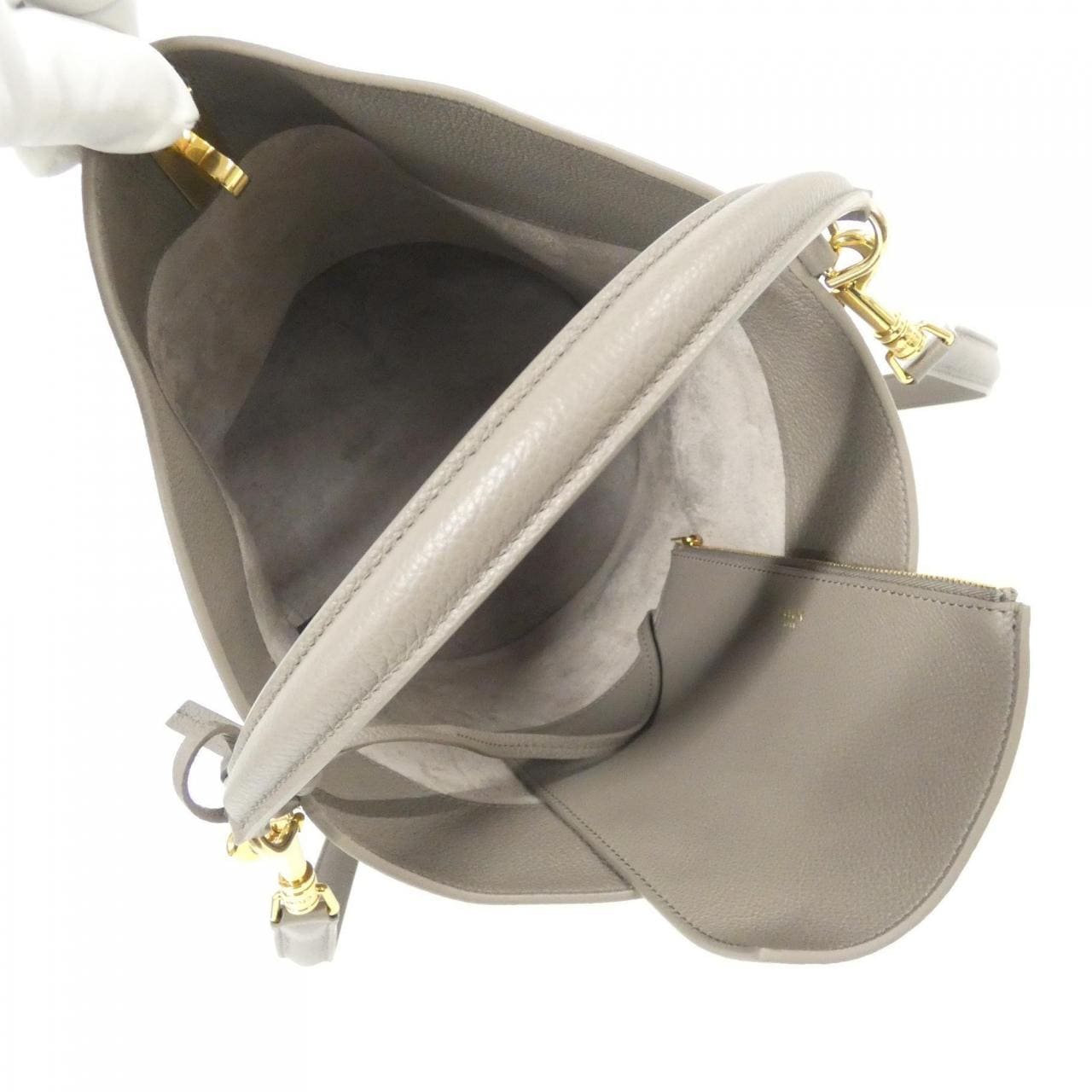 セリーヌ バケット 16 195573CR8 バッグ