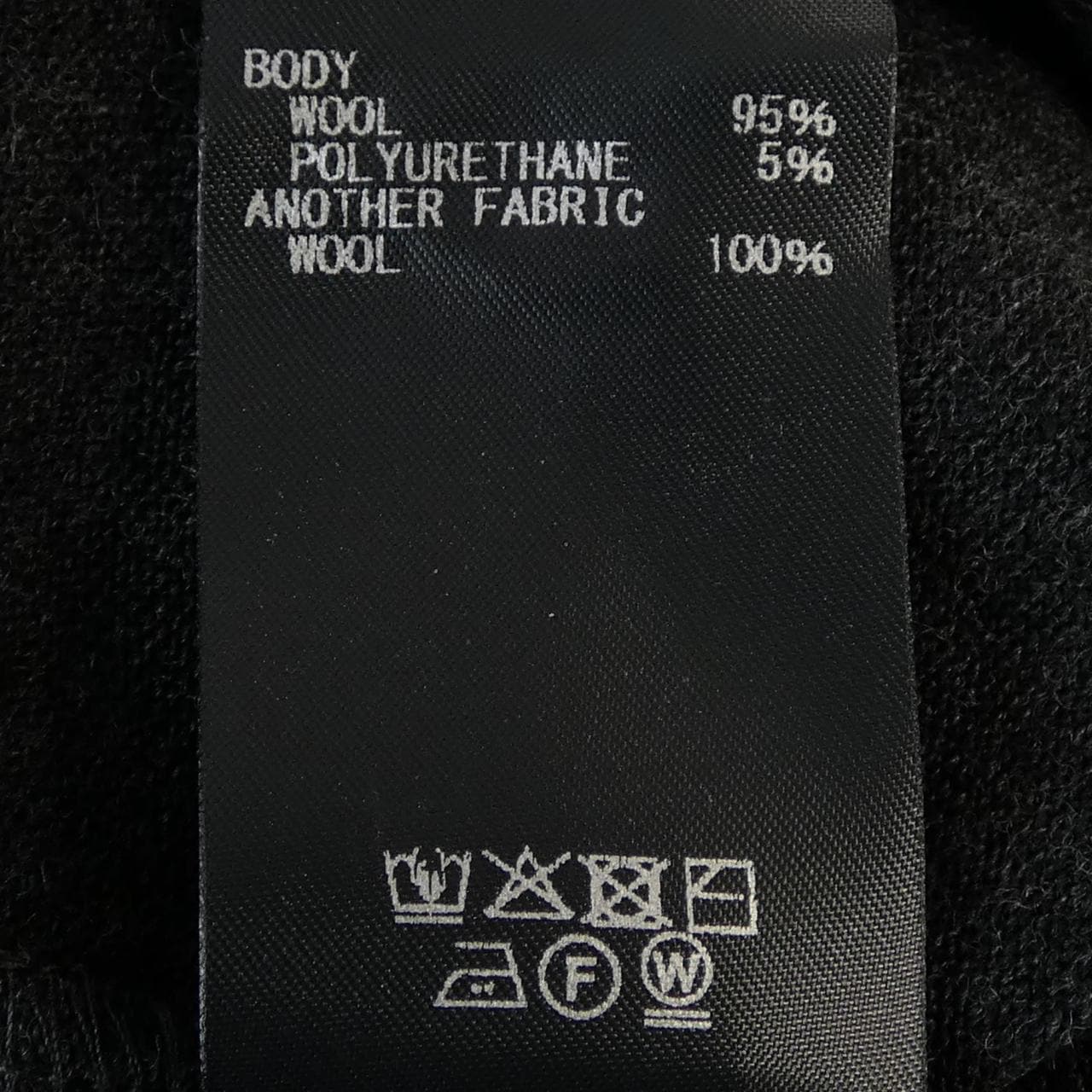 DDDD 0727001 ニット