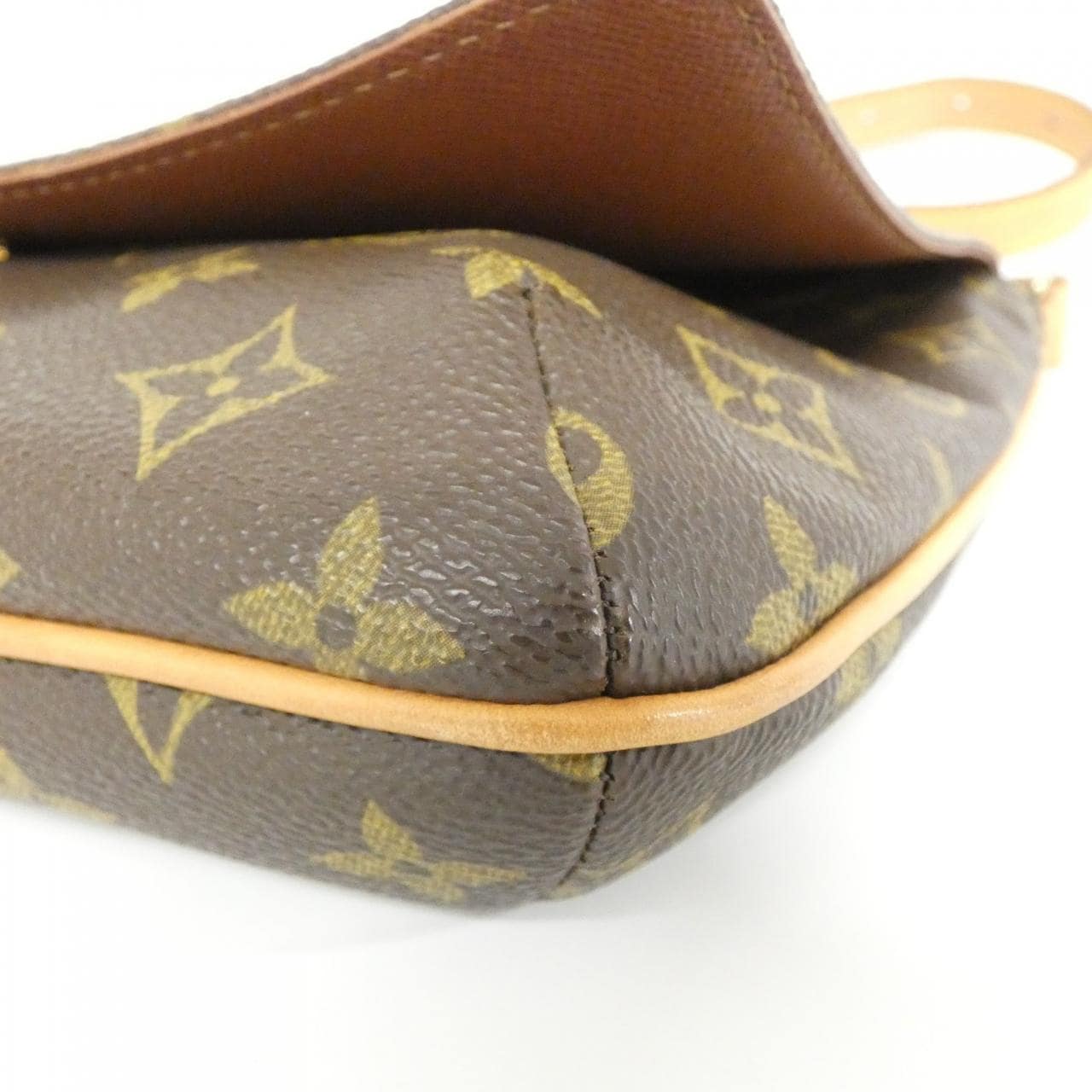 ルイヴィトン モノグラム ミュゼット タンゴ M51257 ショルダーバッグ