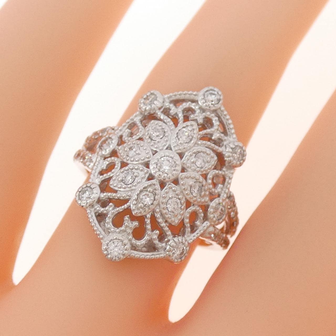 K18WG ダイヤモンド リング 0.50CT