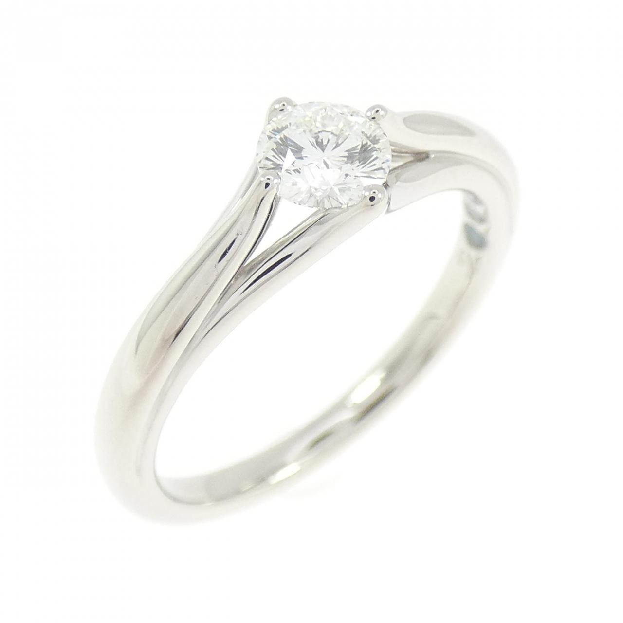 PT950 ダイヤモンド リング 0.30CT