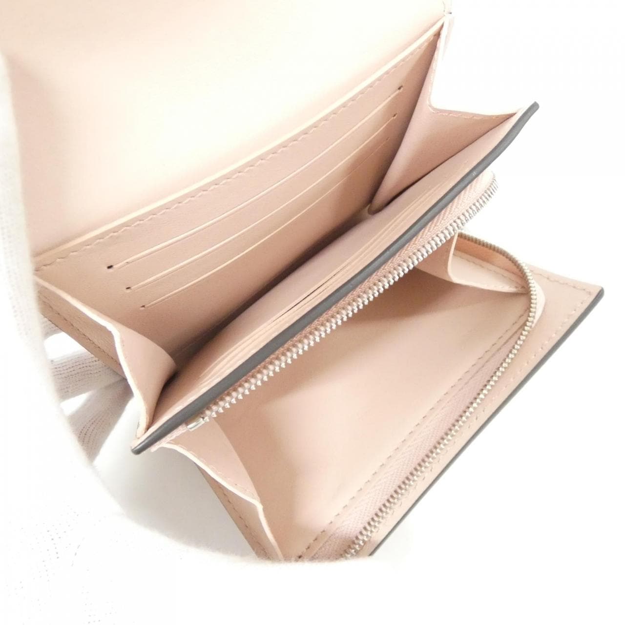 ルイヴィトン マヒナ ポルトフォイユ イリス コンパクト M62542 財布