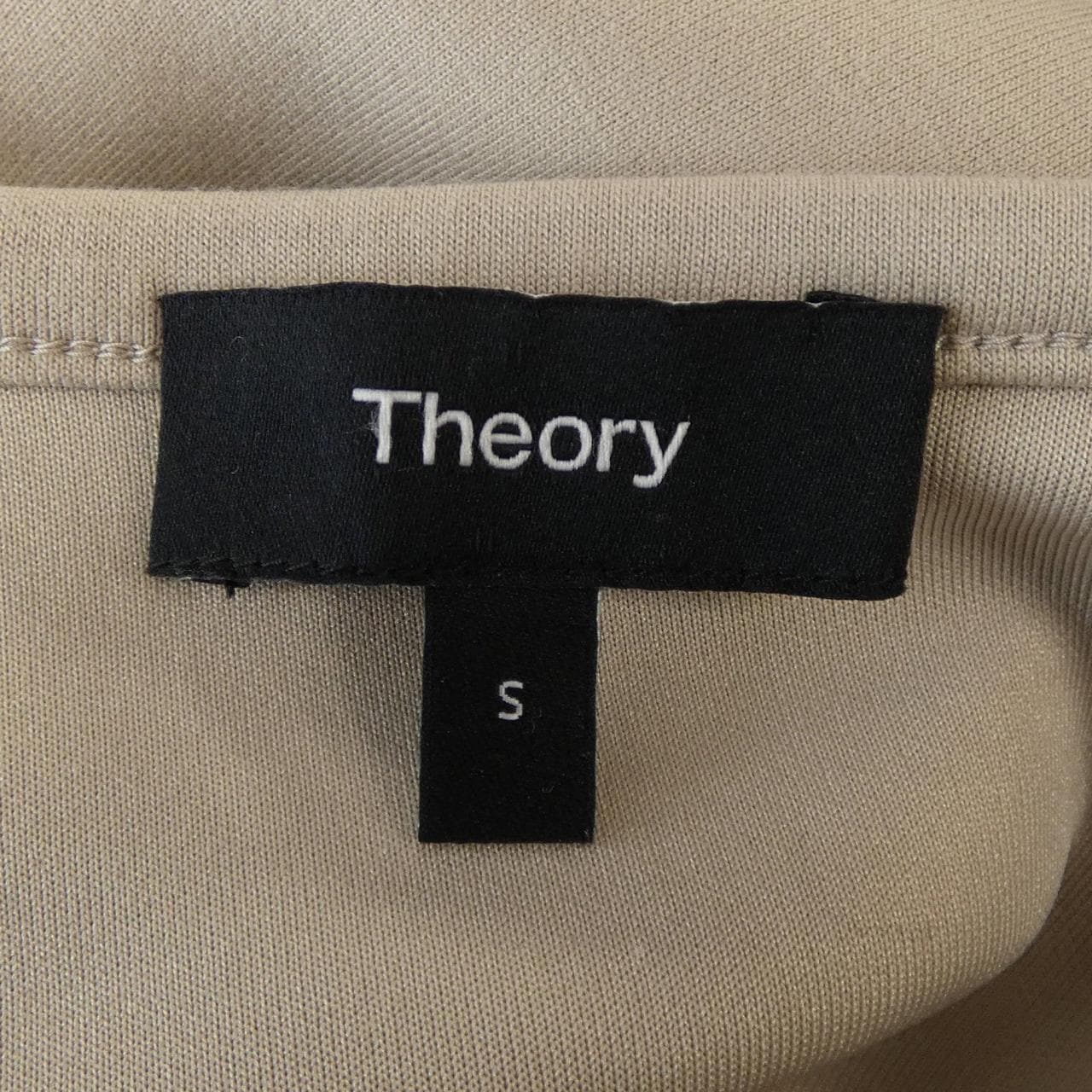 セオリー theory トップス