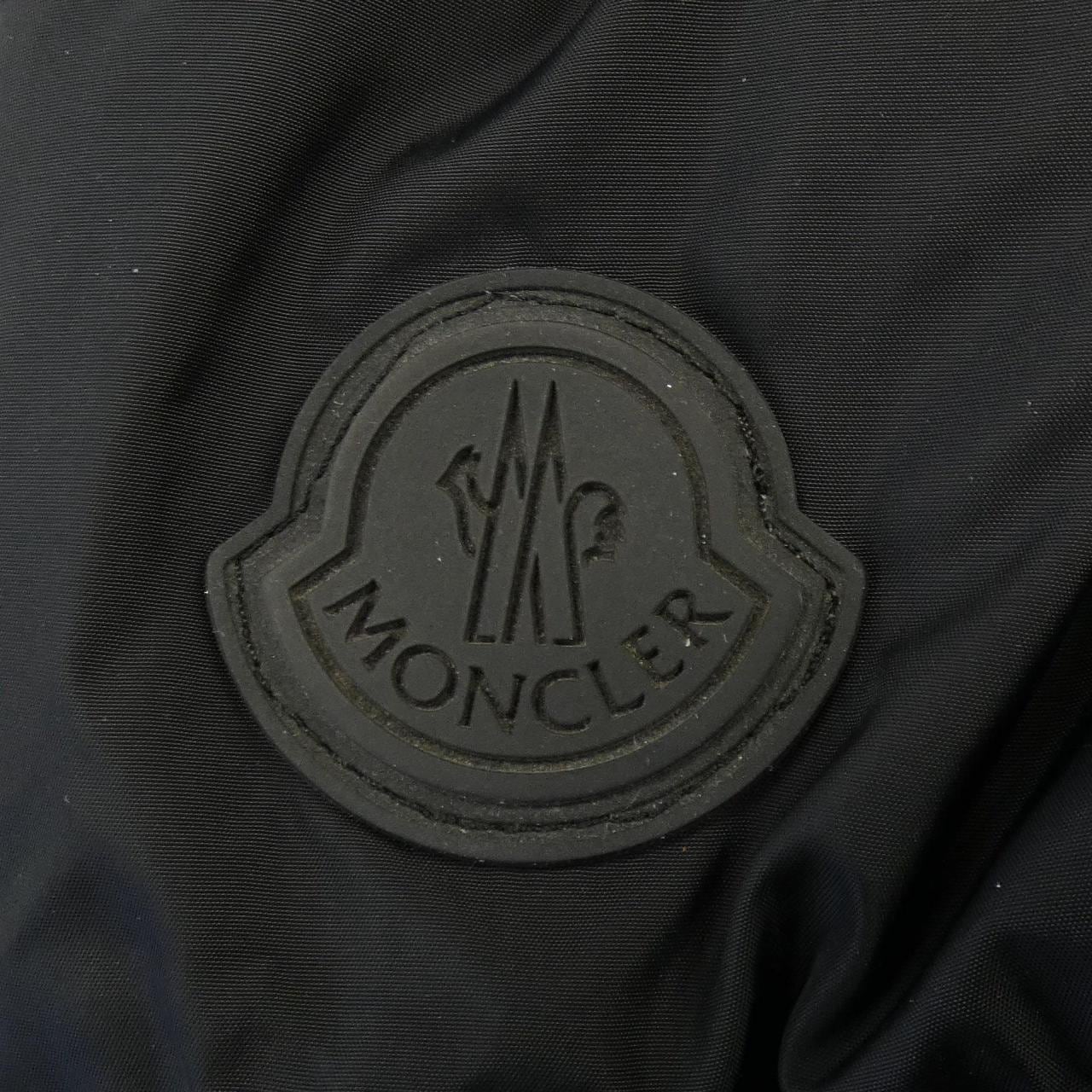 モンクレール MONCLER MONTCLA ダウンジャケット