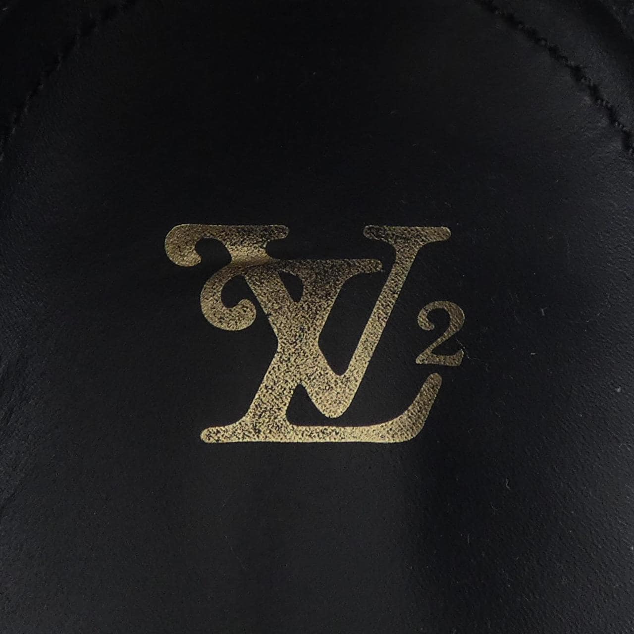 ルイヴィトン LOUIS VUITTON ヴォルテールライン NIGO シューズ