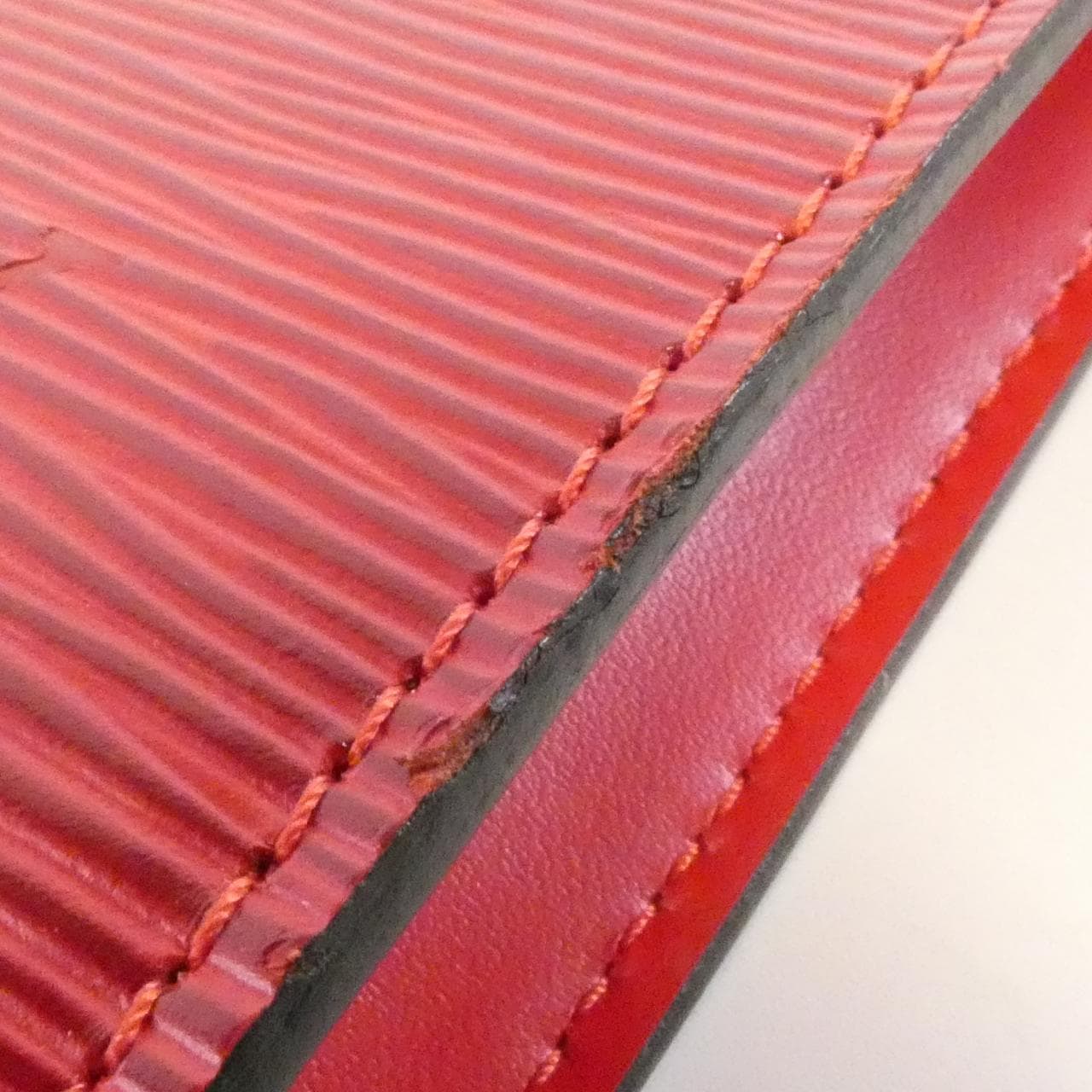 ルイヴィトン エピ ポシェット アクセソワール 24cm M52947 アクセサリーポーチ