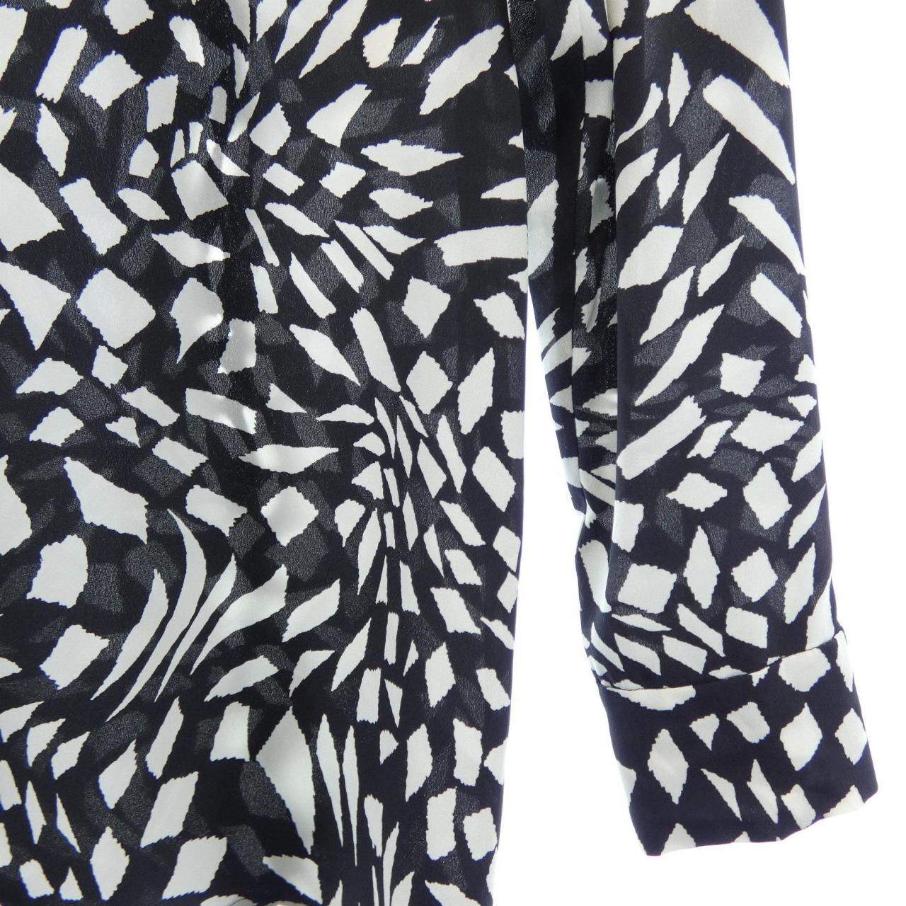 ジュンコシマダ JUNKO SHIMADA シャツ